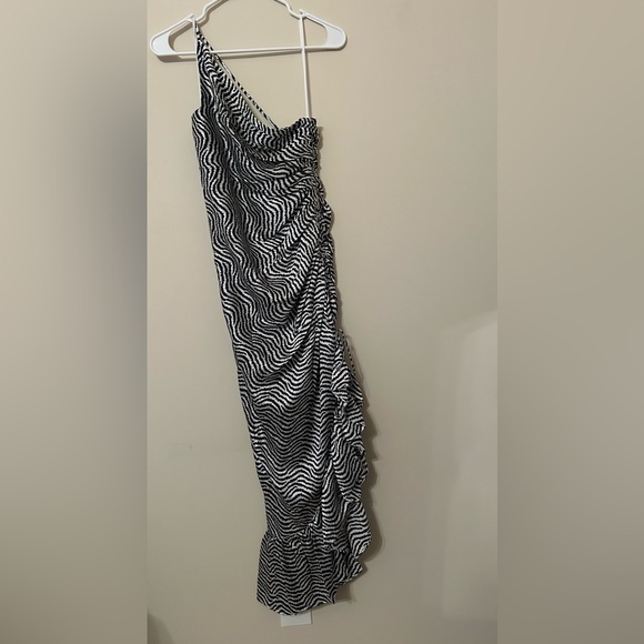 Cinq A Sept One Shoulder Asymmetric Ruffle Hem Silk Dress Size 2 Navy/Ivory NWT - Picture 5 of 12